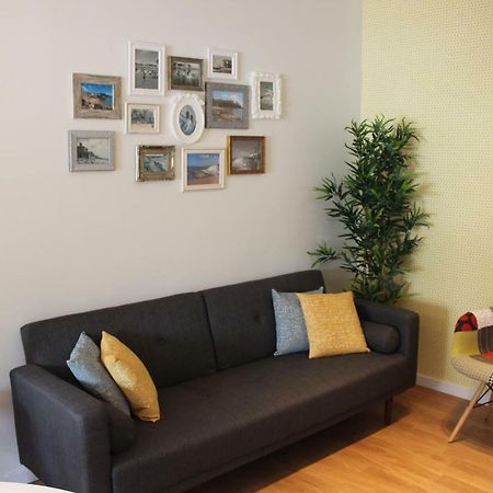 Ferienwohnung Casa Da Azarujinha Estoril Exterior foto